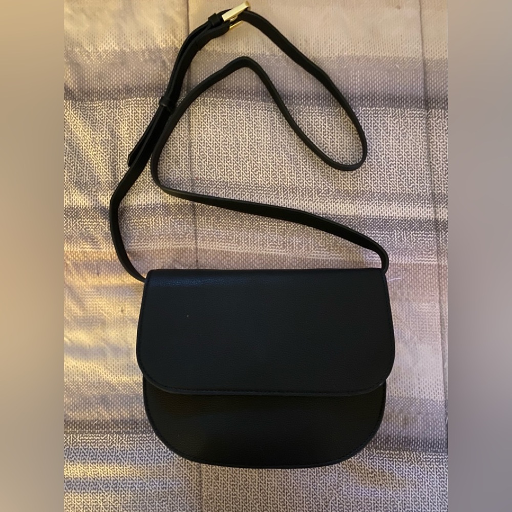 Brand New Quince Vegan Saddle Bag